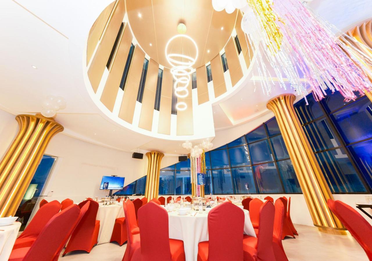 Pentacity Hotel Balikpapan Εξωτερικό φωτογραφία