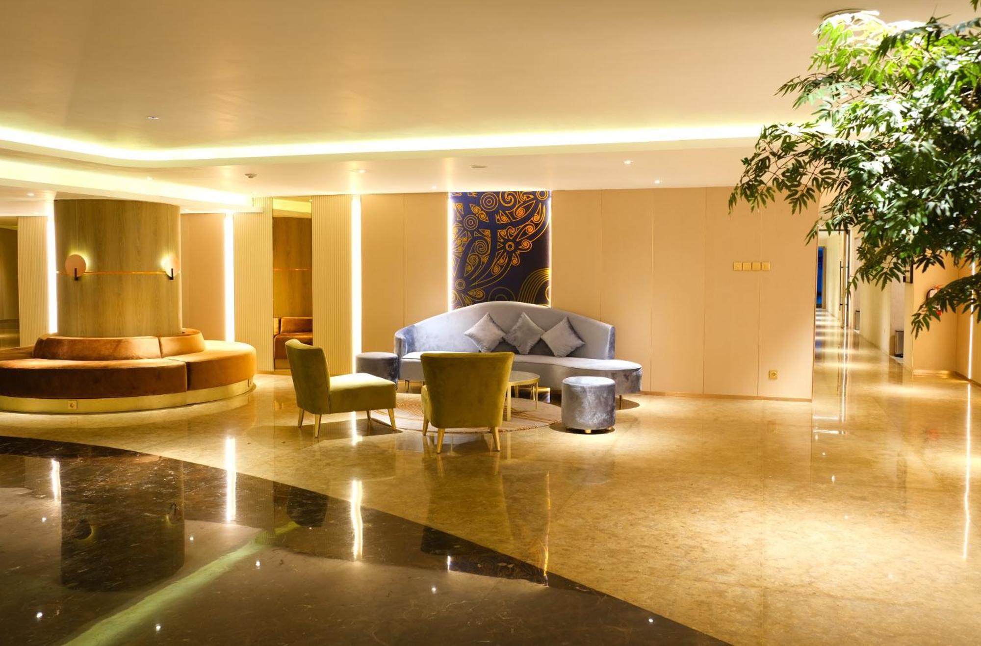 Pentacity Hotel Balikpapan Εξωτερικό φωτογραφία