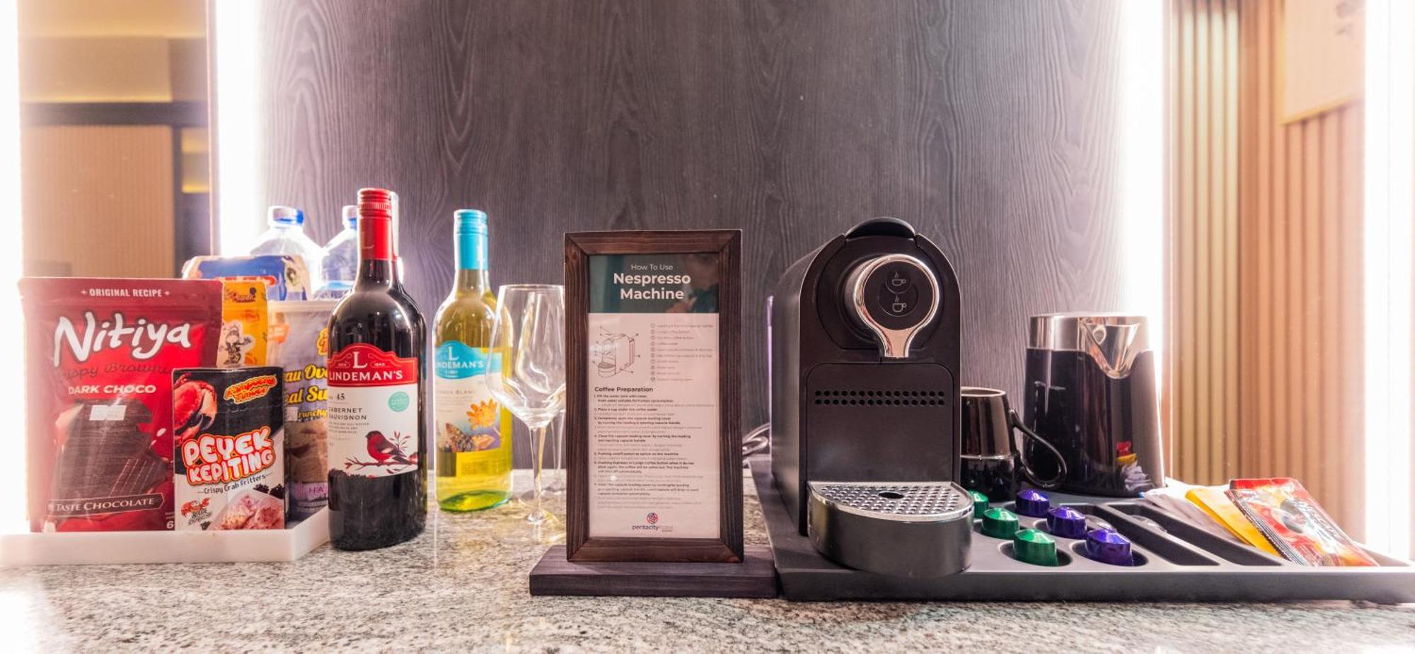 Pentacity Hotel Balikpapan Εξωτερικό φωτογραφία