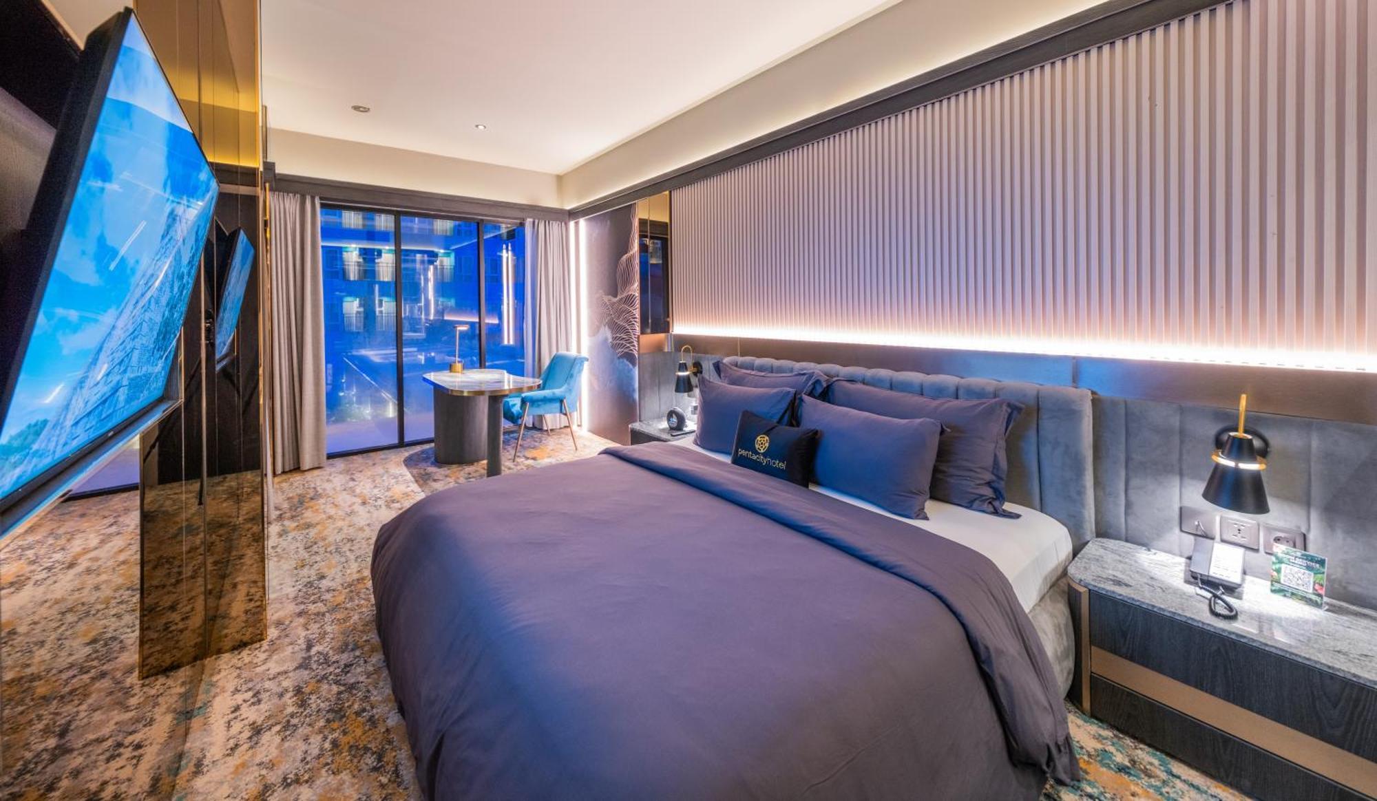 Pentacity Hotel Balikpapan Εξωτερικό φωτογραφία