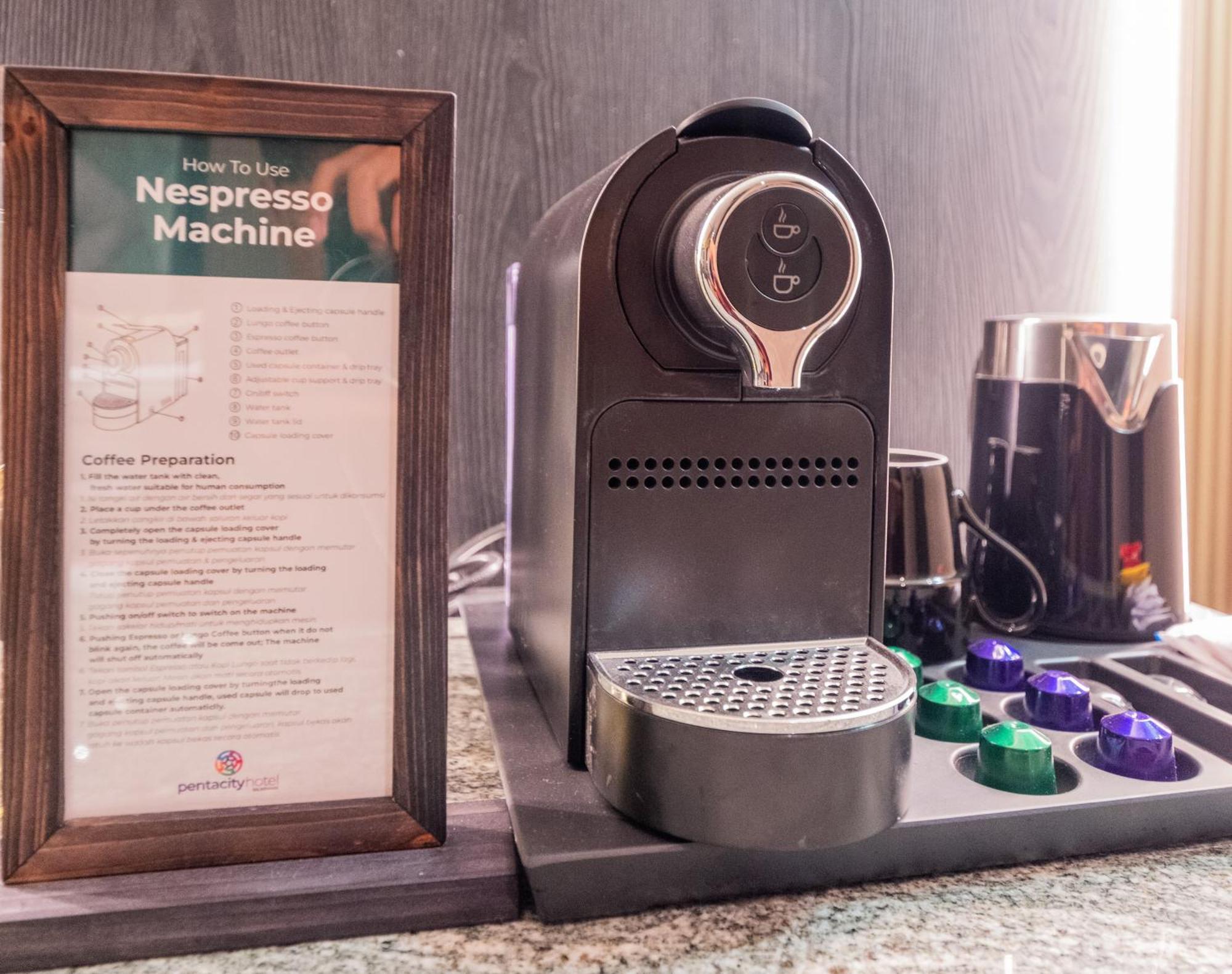 Pentacity Hotel Balikpapan Εξωτερικό φωτογραφία